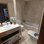 Atico Mirador Del Naranco, Parking Gratuito En Zona Residencial Y Alrededores Apartmán Oviedo