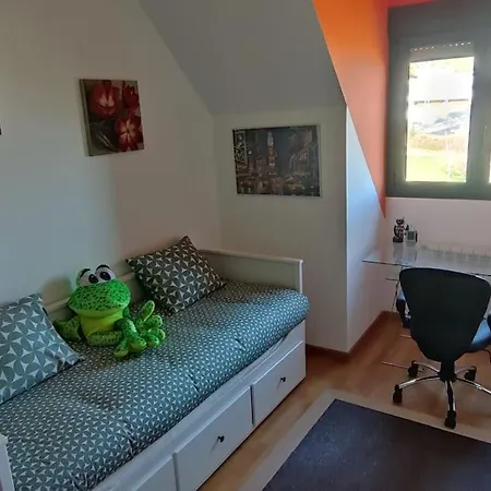 Atico Mirador Del Naranco, Parking Gratuito, Wifi, Zona Residencial Appartement Oviede