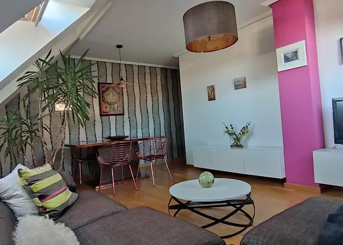 ático Mirador Del Naranco, Parking Gratuito, Wifi, Zona Residencial * Oviedo