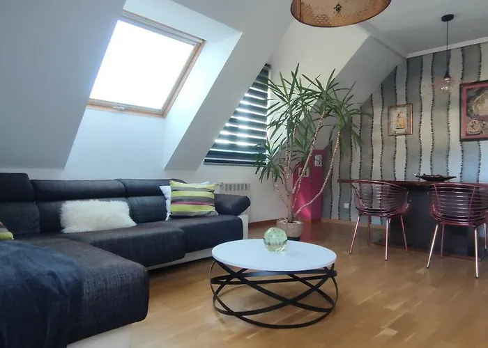 ático Mirador Del Naranco, Parking Gratuito, Wifi, Zona Residencial